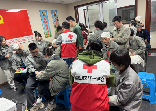 生命守护，“救”在身边——惠山三院协助玉祁街道红十字会开展初级救护员培训