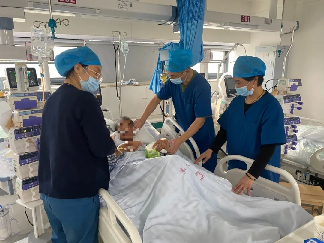 紧急施救，化险为夷——惠山三院成功救治七旬溺水老人