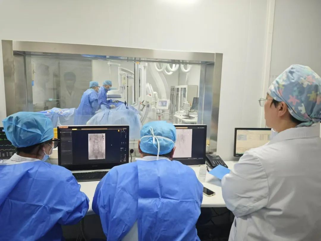 严重车祸命悬一线，惠山三院多学科协作创造生命奇迹