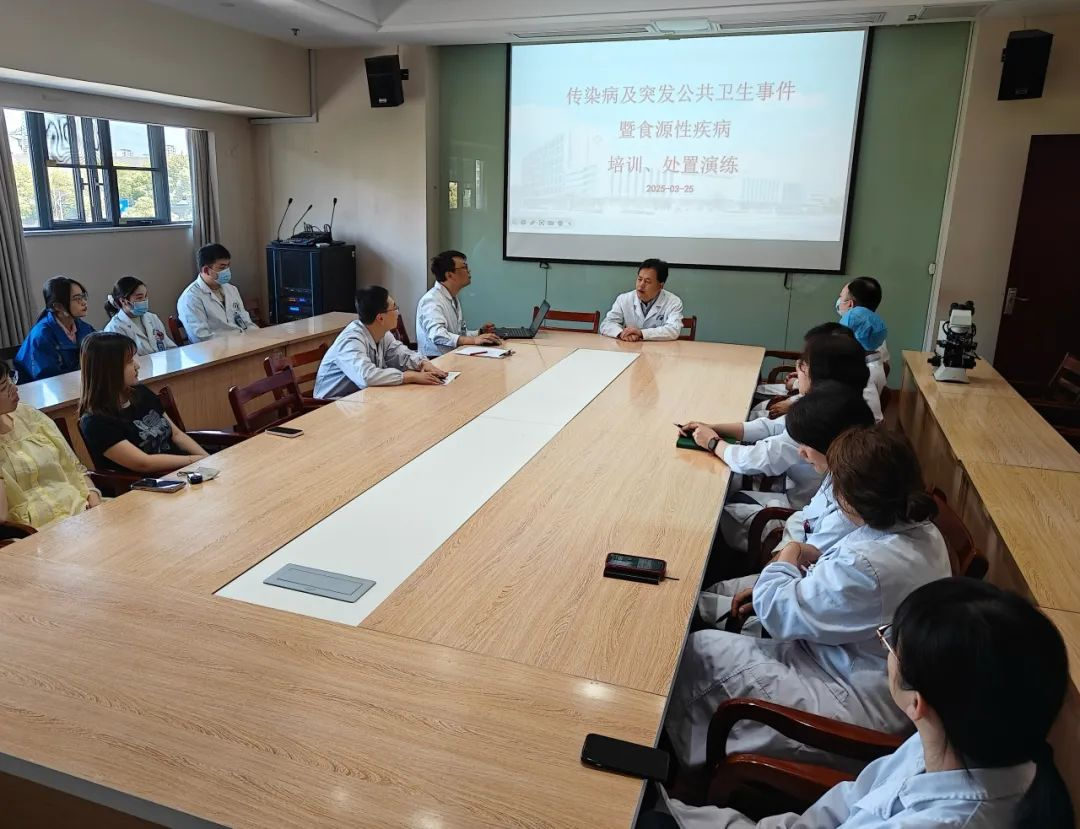 “食”战演练，共筑安全——惠山三院开展食源性疾病应急演练